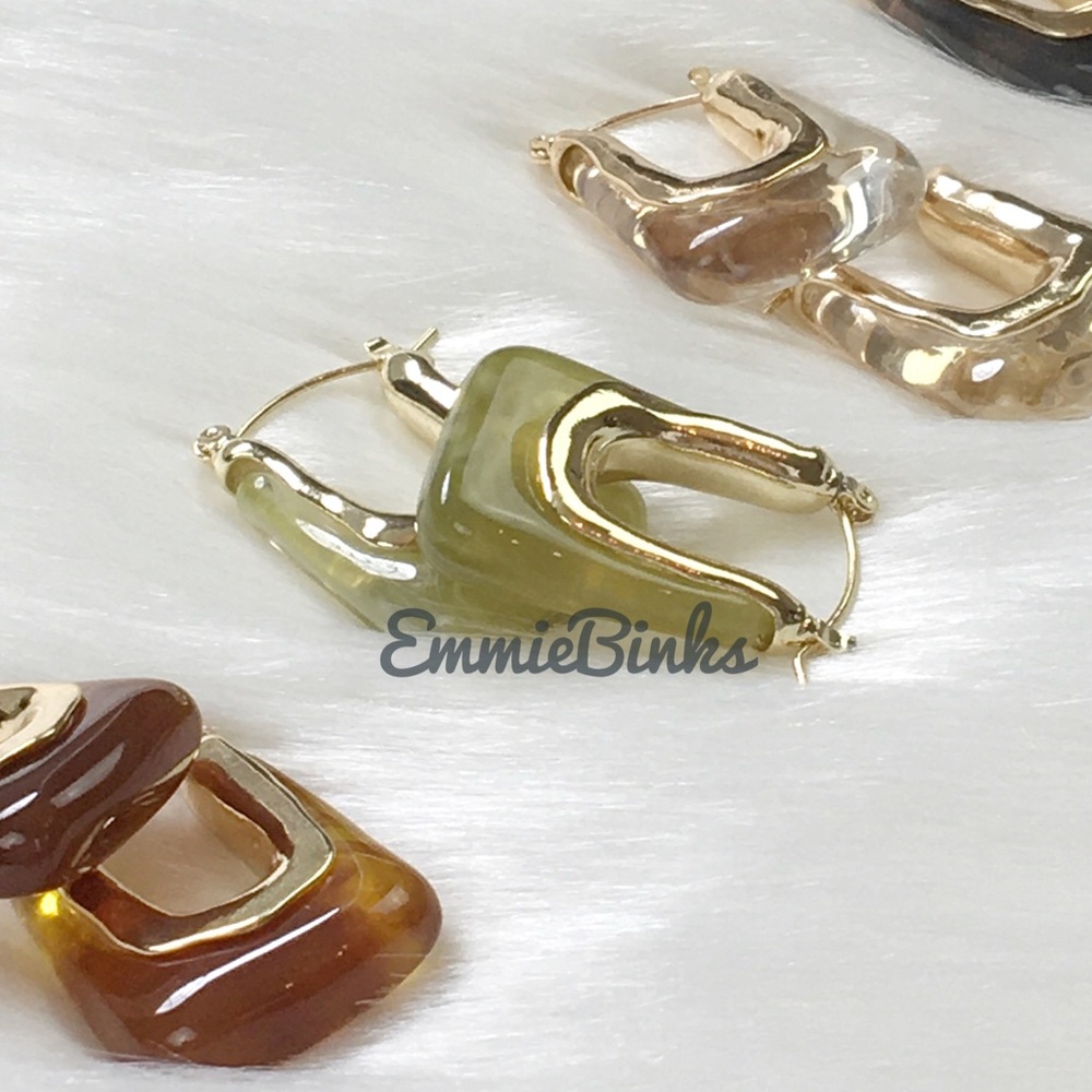 ✨3for$38 New Vintage U Shaped Acrylic Door Knocker Marble Green Hoop Earrings - Picture 8 of 14